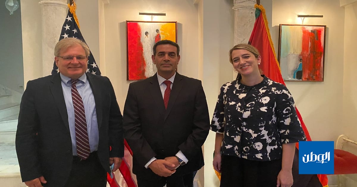 السائح وأمريكا